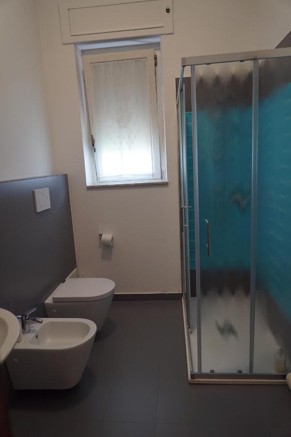 La Magnolia Apartment Aci Trezza Bagian luar foto