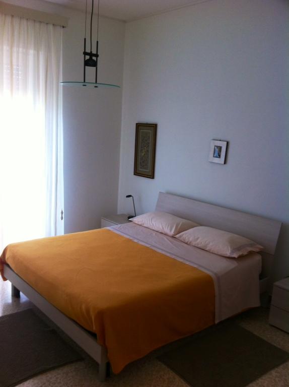 La Magnolia Apartment Aci Trezza Bagian luar foto